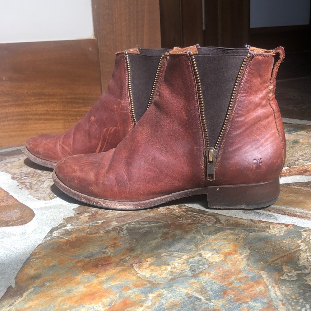 Frye Chelsea Boots